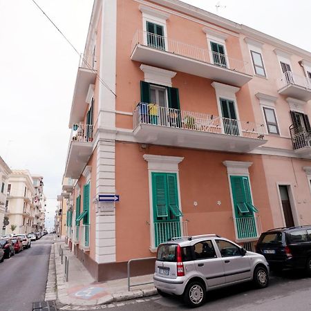 Arcovitti Apartments Монополи Екстериор снимка