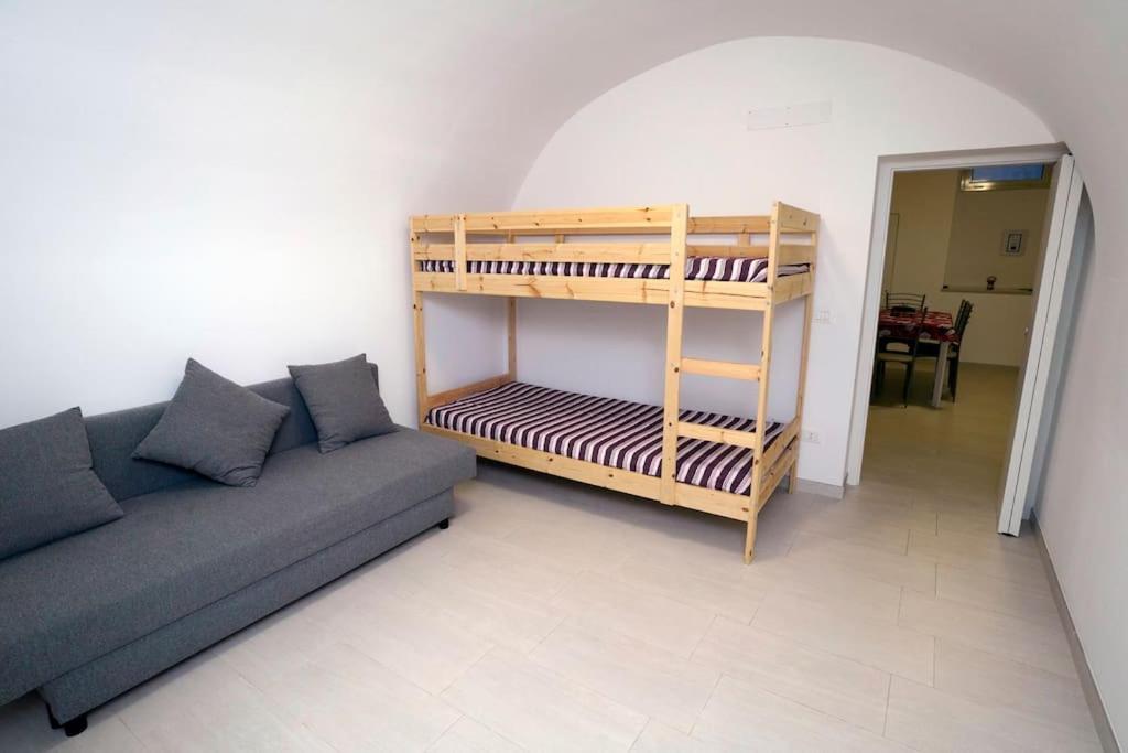 Arcovitti Apartments Монополи Екстериор снимка